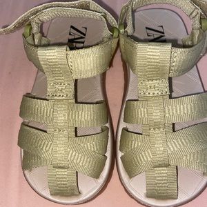 Toddler sandals